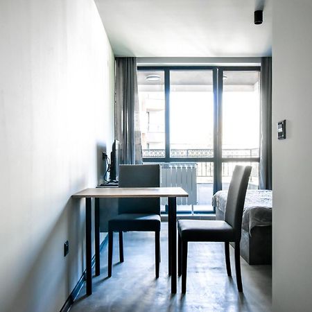 6 Studios 6 Bathrooms 2 Levels Kitchens Szófia Kültér fotó